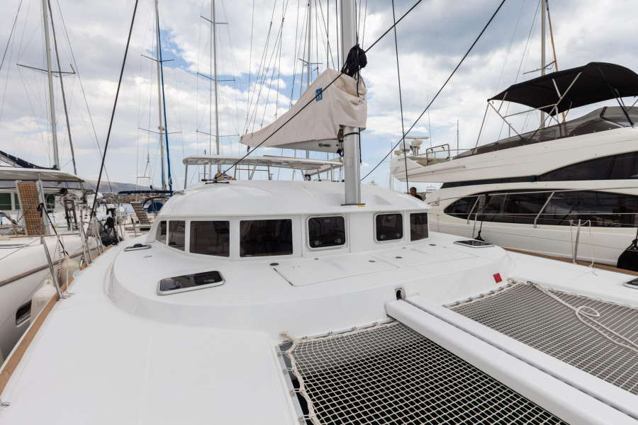Photo #4 - Lagoon 380 S2 - 4 + 2 cab. (Thalassaki) in Atene - 41795