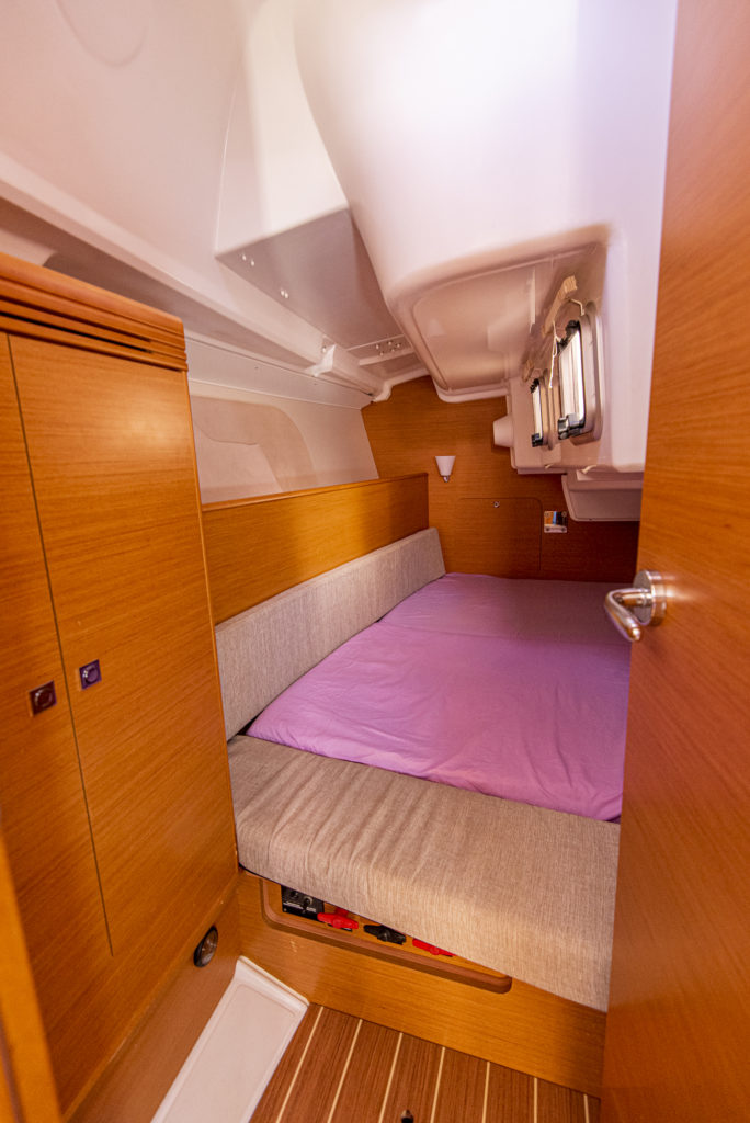 Photo #5 - Sun Odyssey 33i (Ribellina) in San Vincenzo - 41838