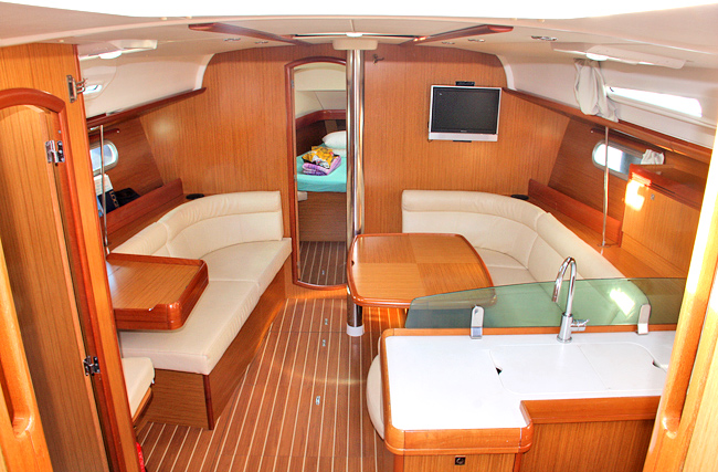 Photo #4 - Sun Odyssey 42i (Benoit) en San Vincenzo - 41839