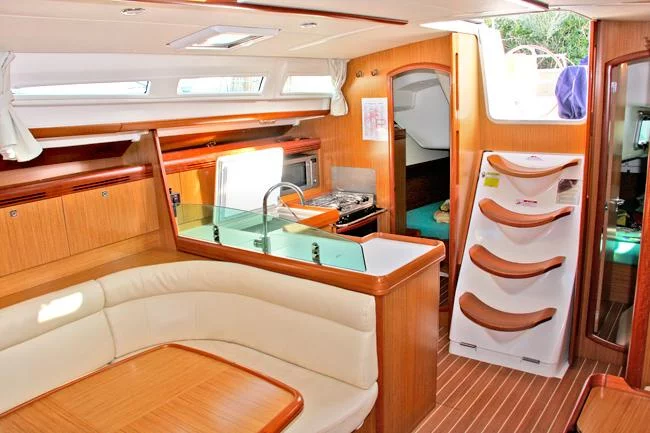 Sun Odyssey 42i (Benoit)  - 4