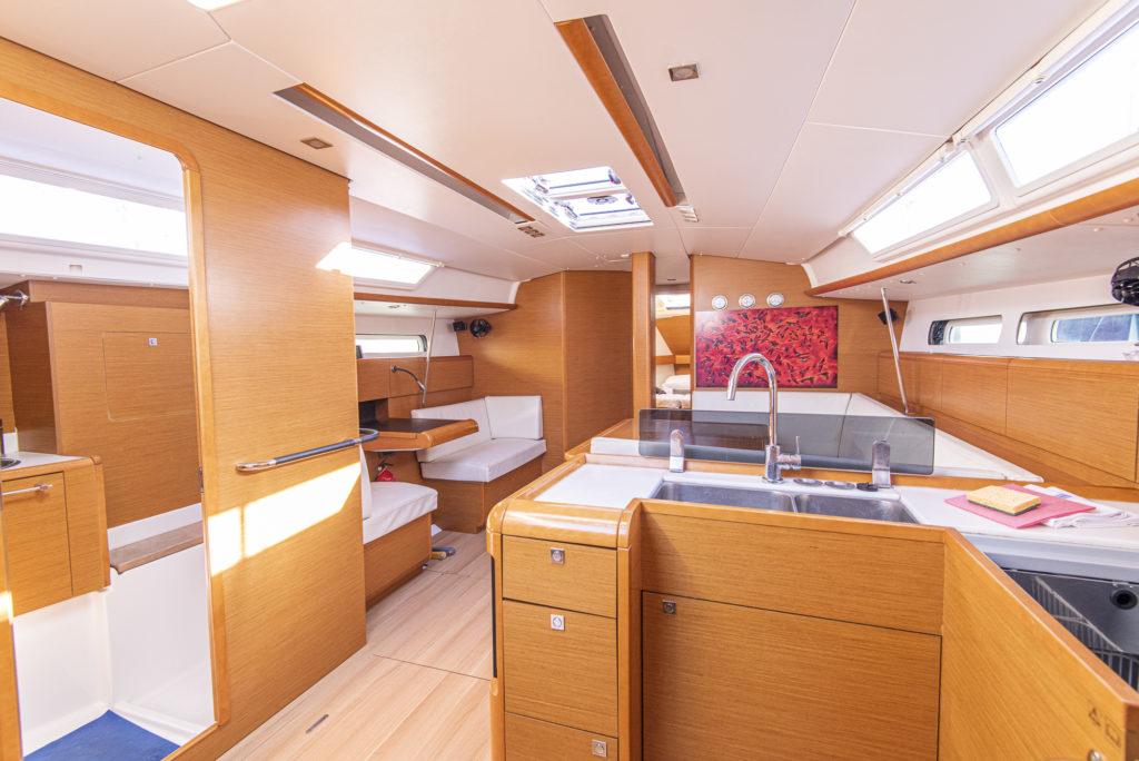 Photo #4 - Sun Odyssey 439 (Ribelle) in San Vincenzo - 41841