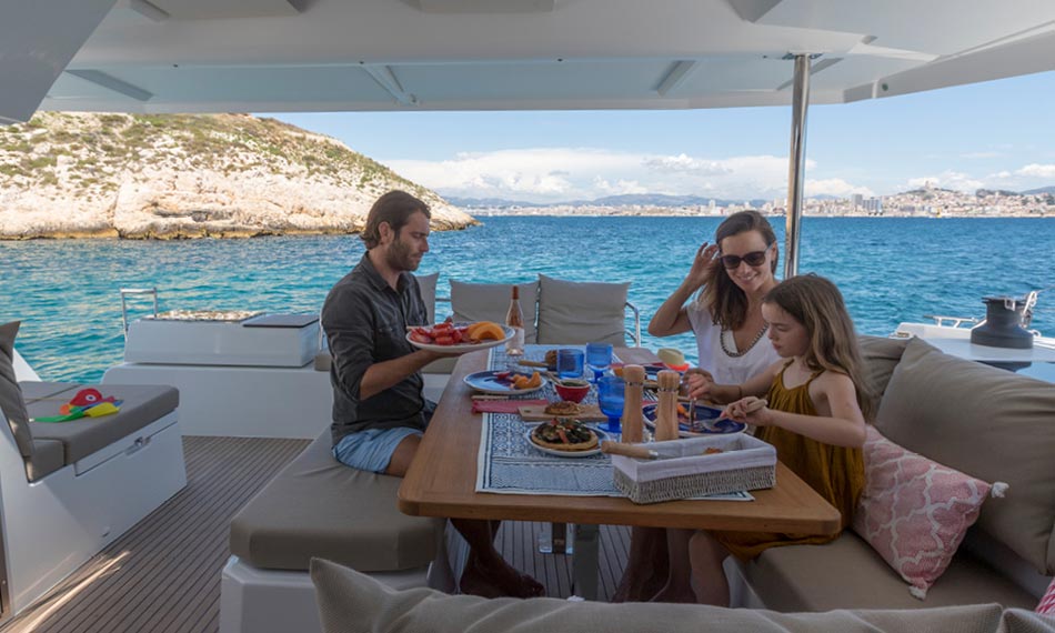 Photo #4 - Fountaine Pajot Astrea 42 - 4 + 1 cab. (Elizabeth) in Trogir - 41870