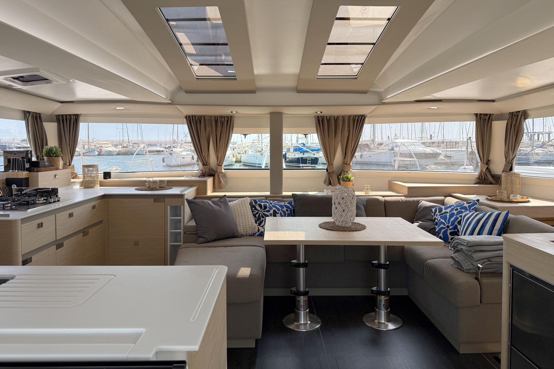 Photo #16 - Fountaine Pajot Elba 45 - 3 cab. (Yara) in Palma - 41888