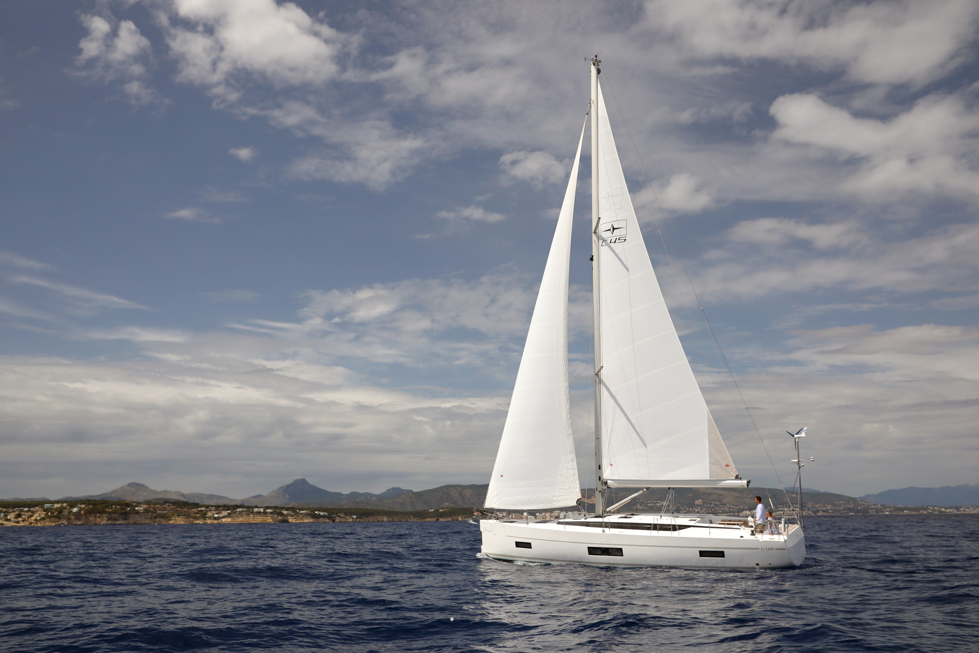 Photo #9 - Bavaria C45 - 4 cab. (Whisper) in Palma - 41899