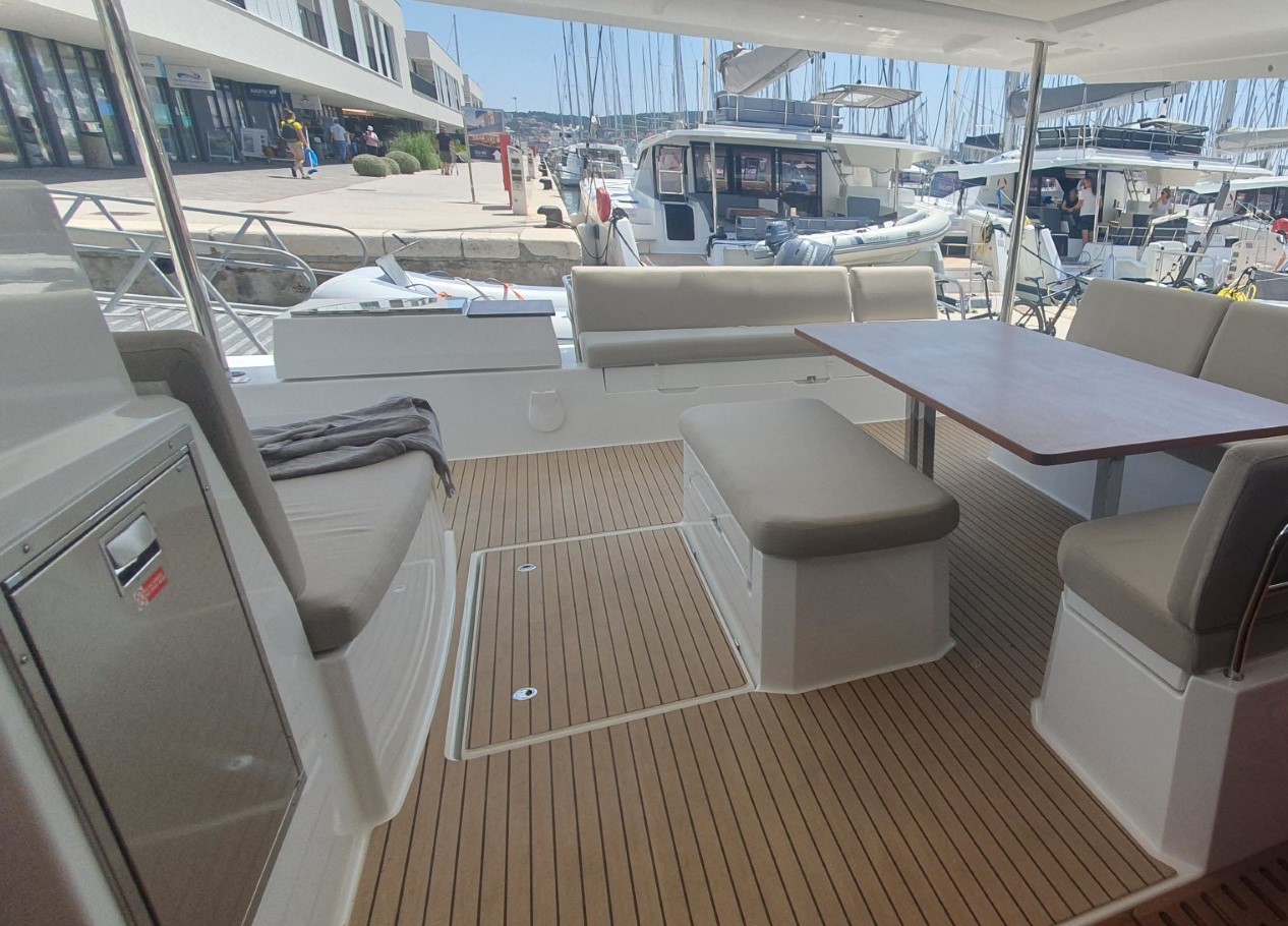Photo #16 - Fountaine Pajot Aura 51 - 5 + 1 cab. (Sunrise) in Trogir - 41904