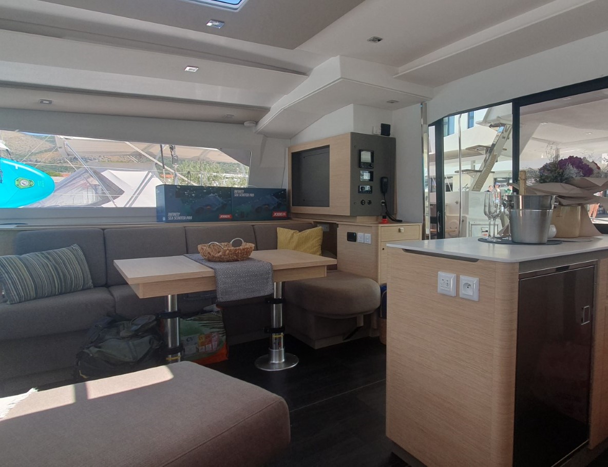 Photo #21 - Fountaine Pajot Aura 51 - 5 + 1 cab. (Sunrise) in Trogir - 41904