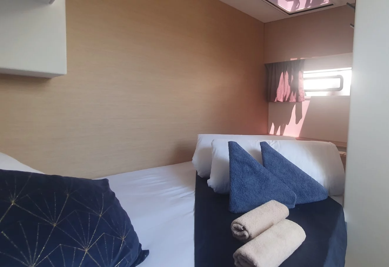 Fountaine Pajot Aura 51 - 5 + 1 cab. (Sunrise)  - 25