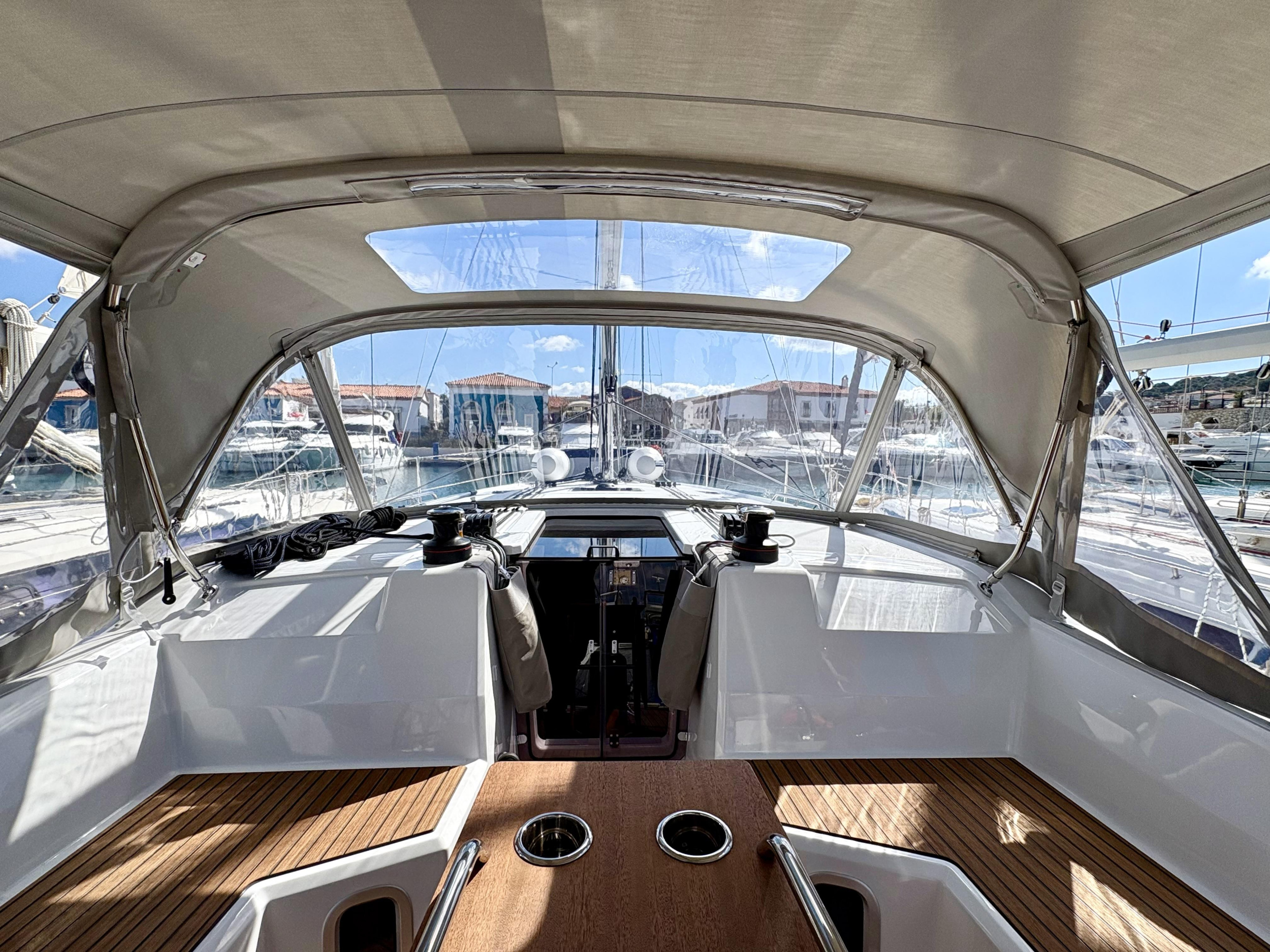 Photo #4 - Oceanis 40.1 (Bestsennyy) in Fethiye - 41907