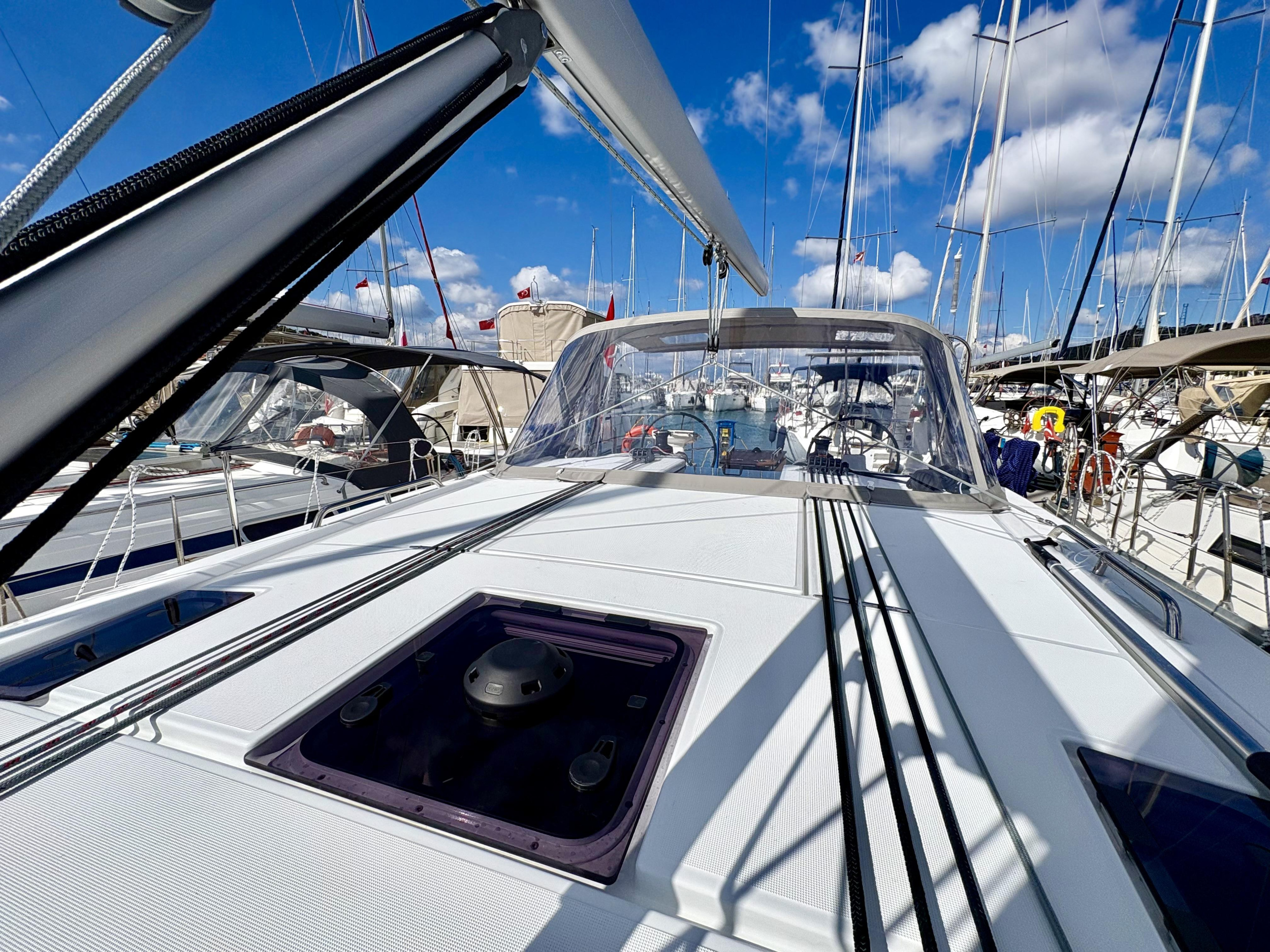 Photo #8 - Oceanis 40.1 (Bestsennyy) in Fethiye - 41907