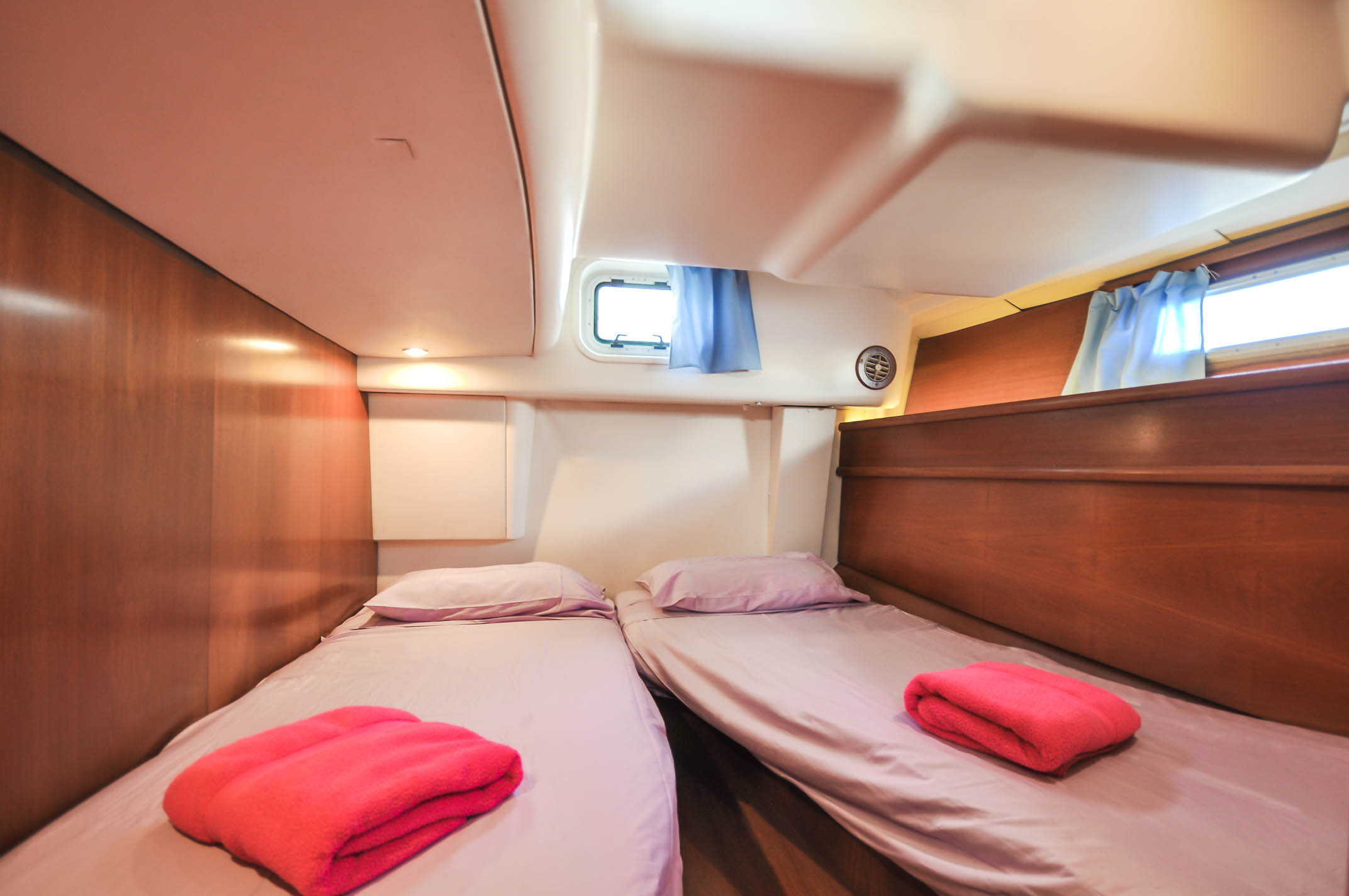 Photo #6 - Sun Odyssey 54 DS (Windward Spirit) en Laguna Azul - 41929