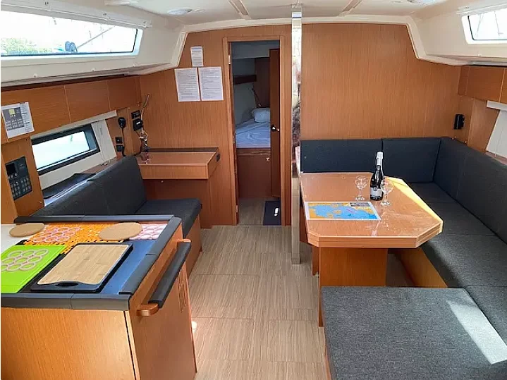 Bavaria C42 (Kalispera)  - 2