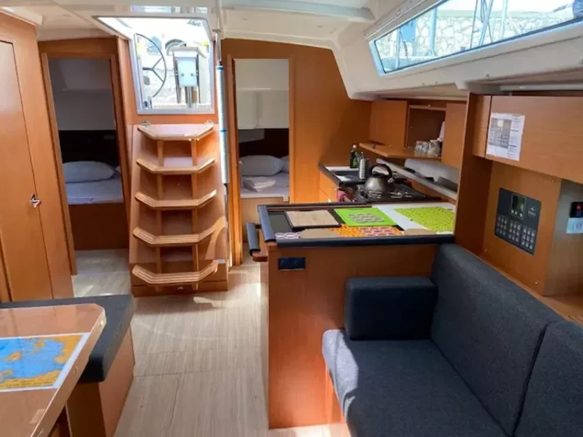 Bavaria C42 (Kalispera)  - 3