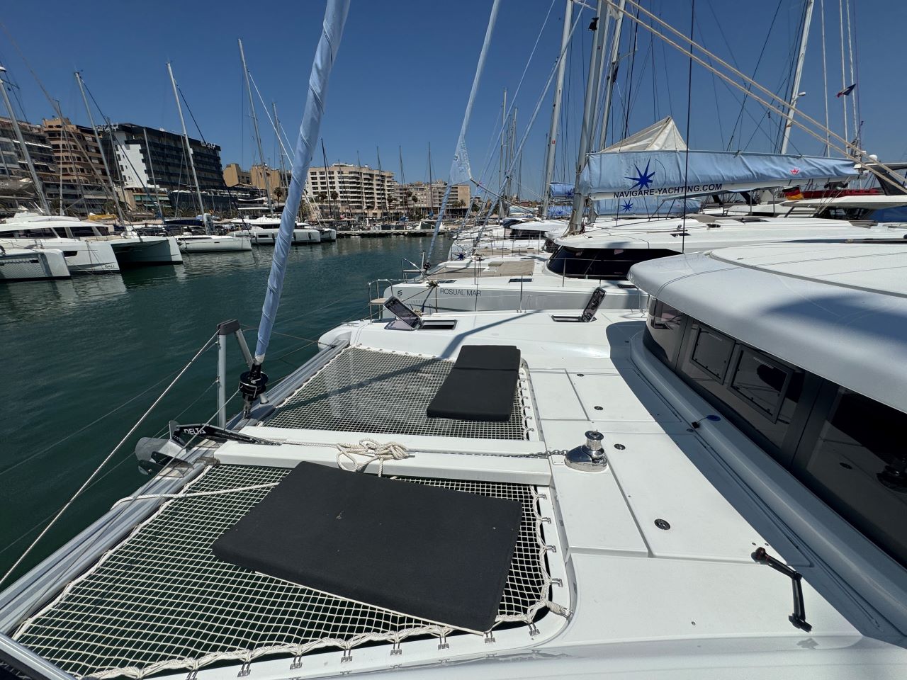 Photo #6 - Lagoon 42 - 4 cab. (Valmy - 1625/2025) in Palma - 41956