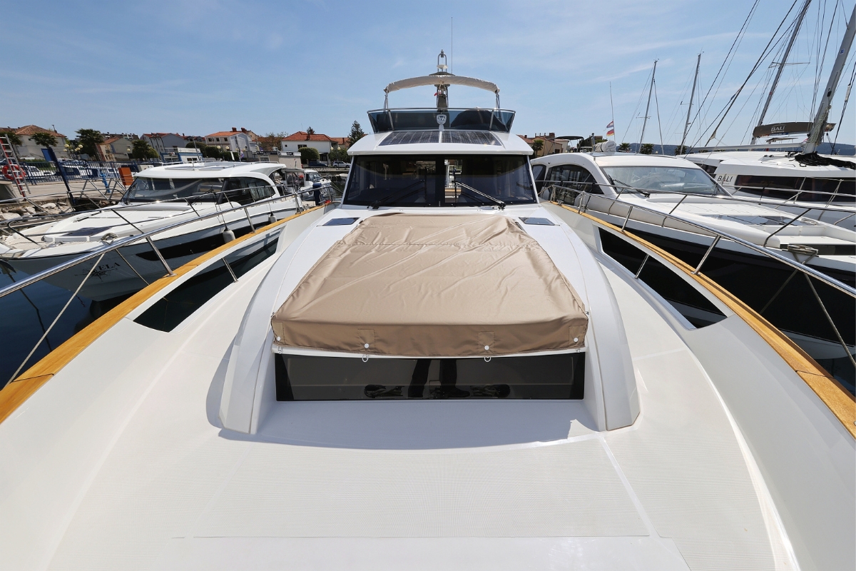 Photo #10 - Greenline 48 Fly (Red Hot) in Biograd - 41968