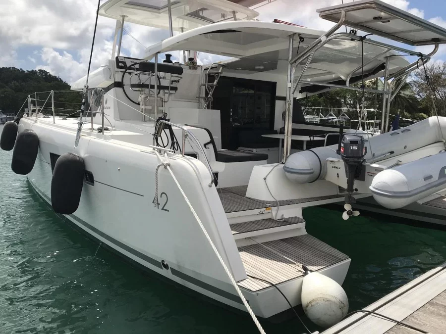 Lagoon 42 OW (Benedetto)  - 2