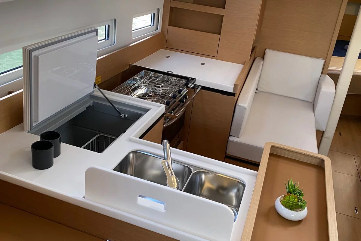 Sun Odyssey 410 - 3 cab. (Colibri)  - 14