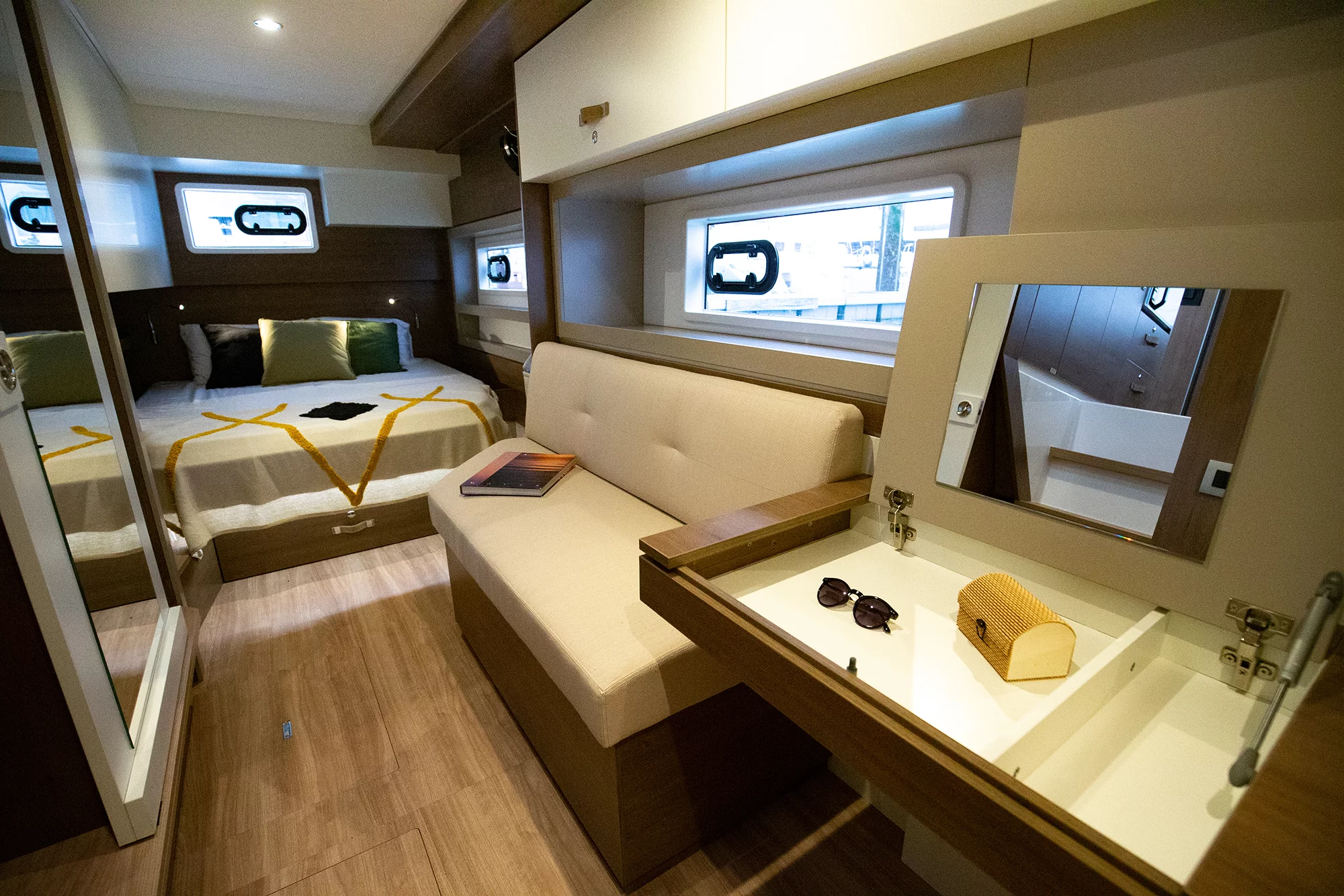 Bali 4.4 - 4 + 1 cab. (Voyager)  - 7