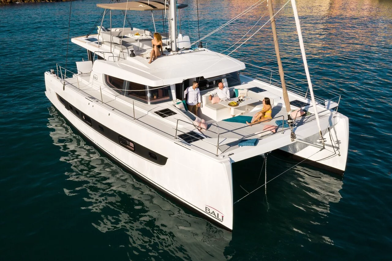 Bali 4.6 - 5 + 2 cab. (Belle Amie)  - 8