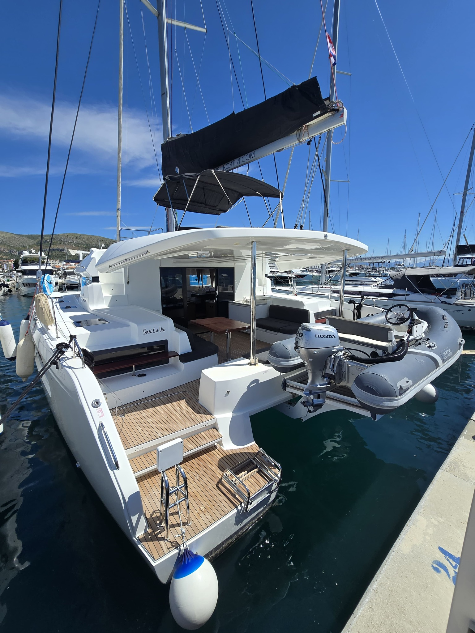 Photo #8 - Lagoon 50 (Sail La Vie) in Trogir - 42012