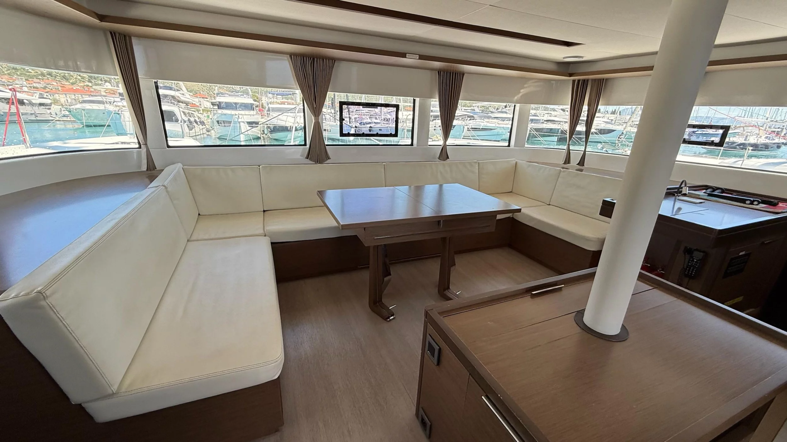 Lagoon 50 (Sail La Vie)  - 23