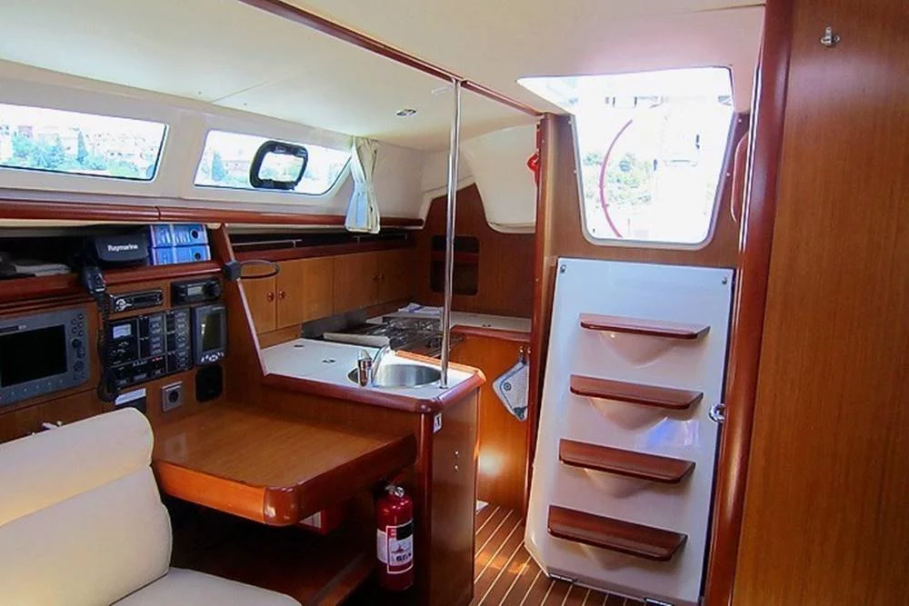 Sun Odyssey 32i (Little Hanni)  - 3