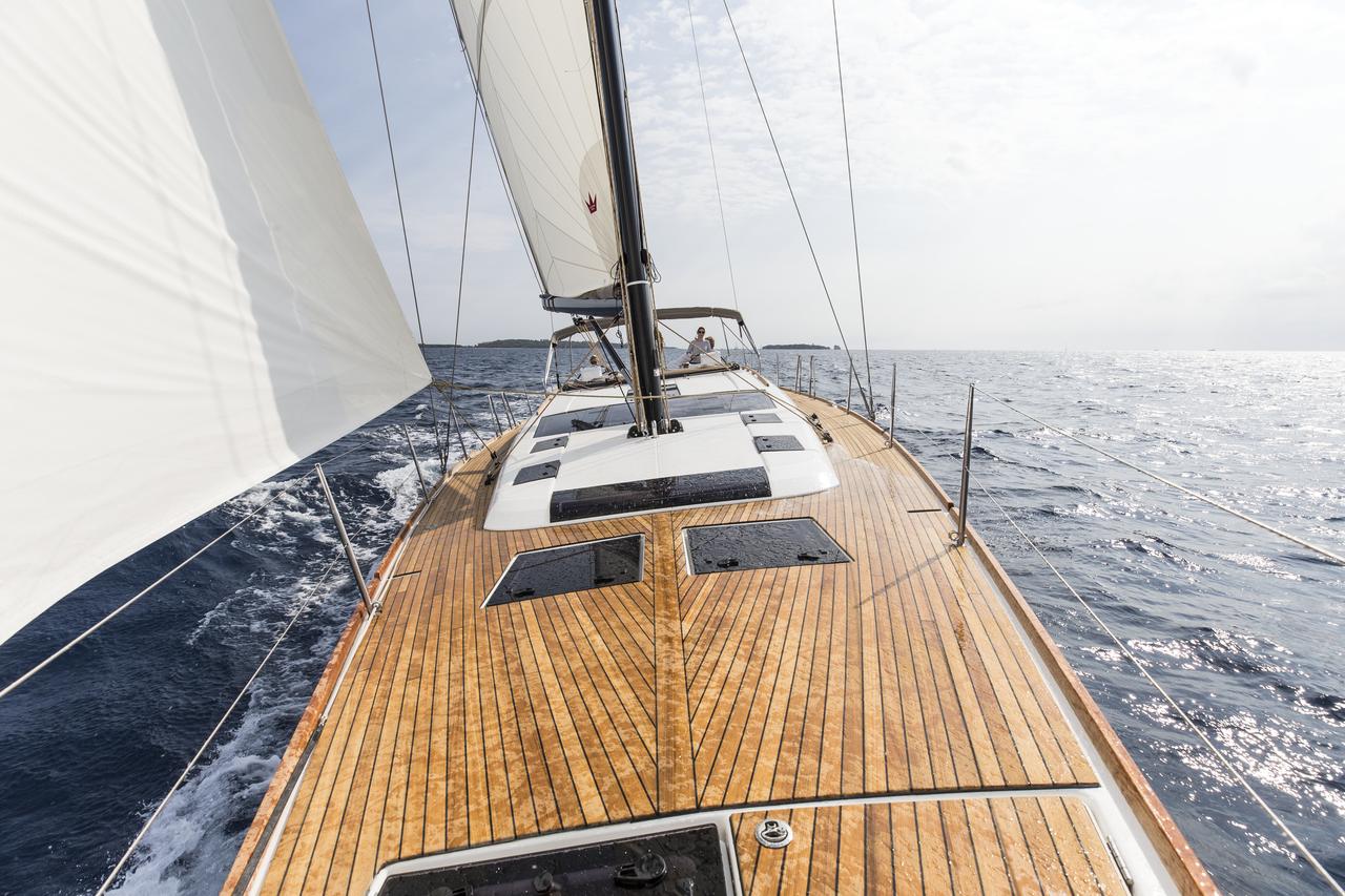 Photo #8 - Dufour 520 GL (Eurus) in Primosten - 42021