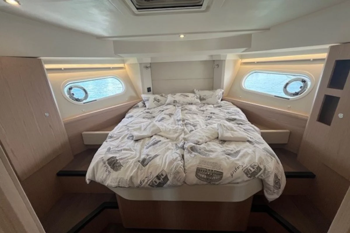 Swift Trawler 41 (Swift Home)  - 11