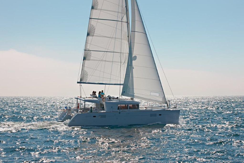 Photo #1 - Lagoon 450 F - 4 + 1 cab. (Buena Suerte) in Athen - 42028