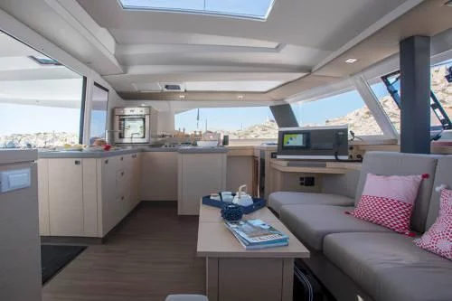 Fountaine Pajot Astrea 42 - 4 + 1 cab. (Deutz)  - 6