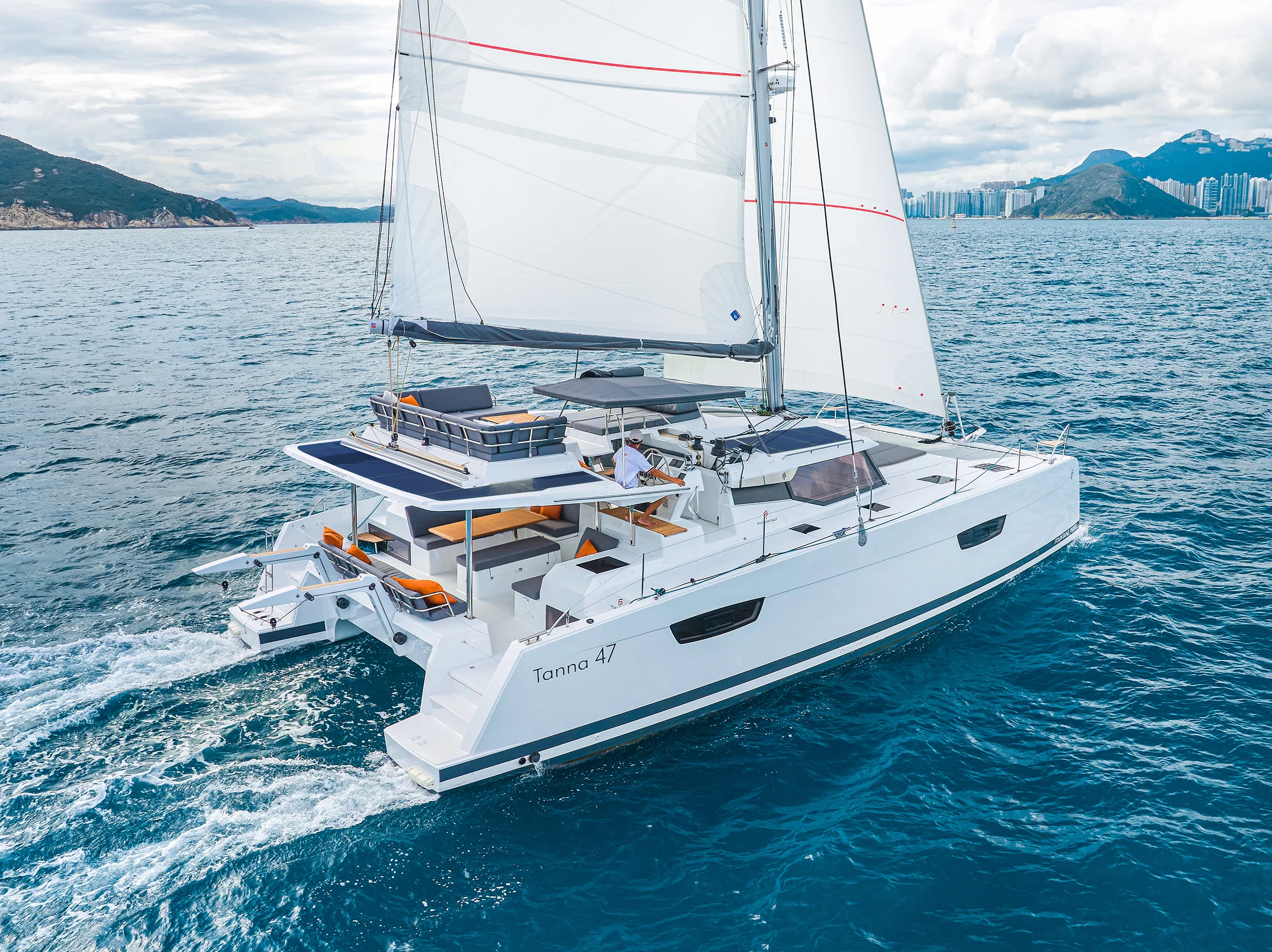 Fountaine Pajot Tanna 47 - 5 + 1 cab. (First Life)  - 4