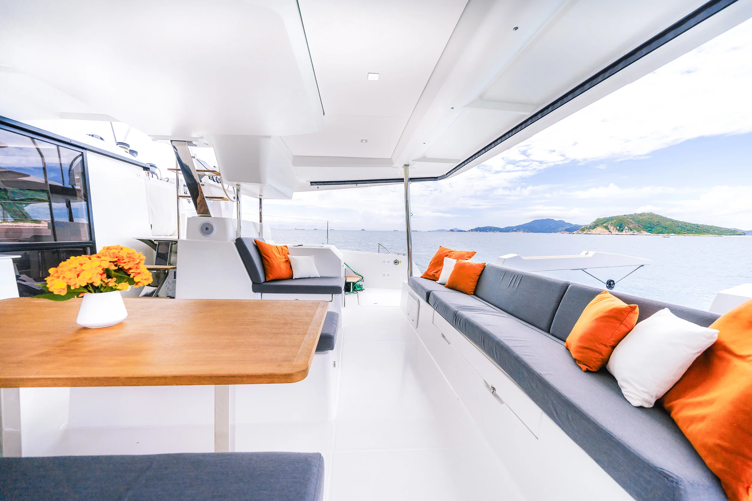 Fountaine Pajot Tanna 47 - 5 + 1 cab. (First Life)  - 5