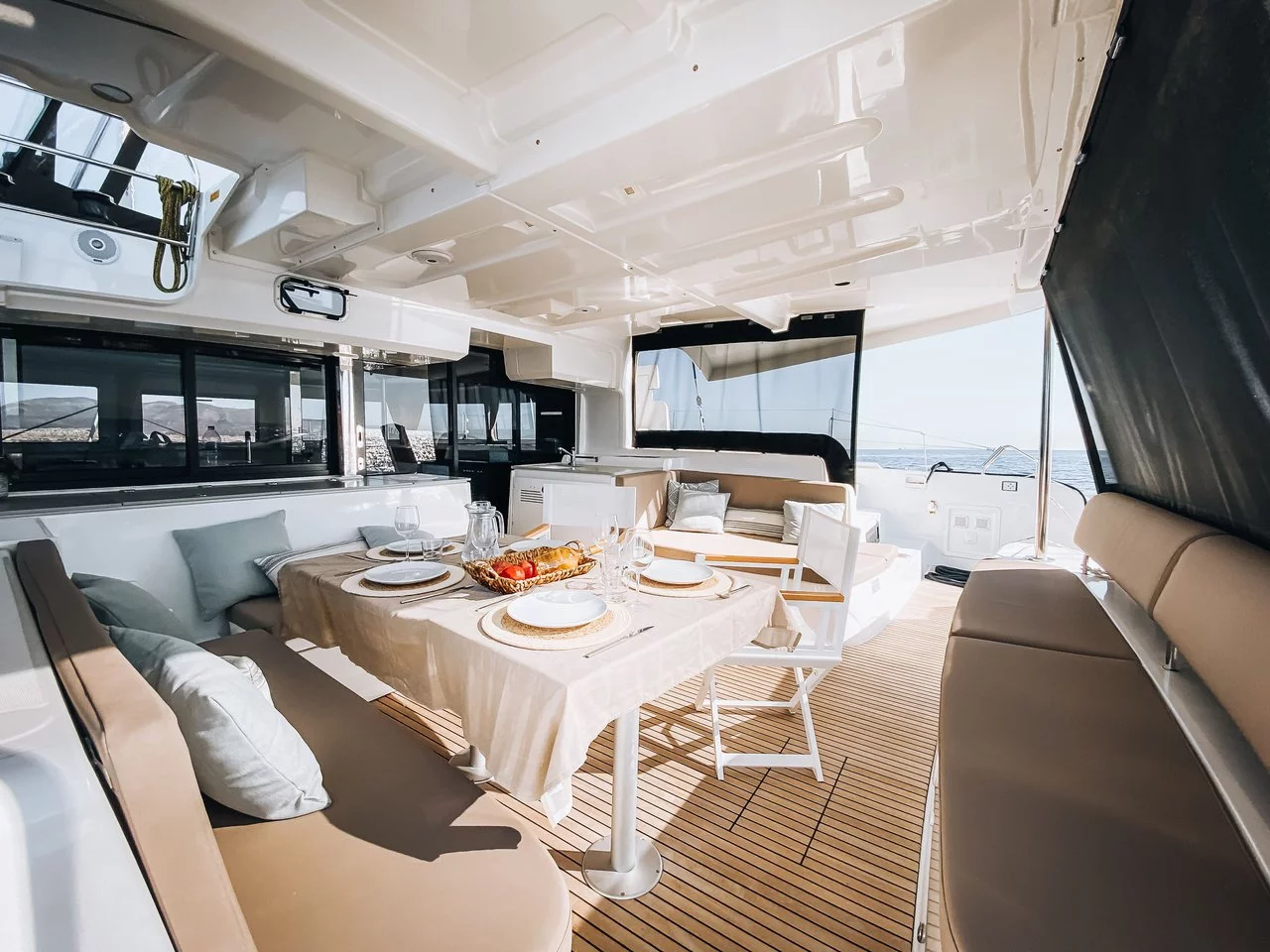 Lagoon 46 - 4 + 1 cab. (Sea Energy I)  - 6