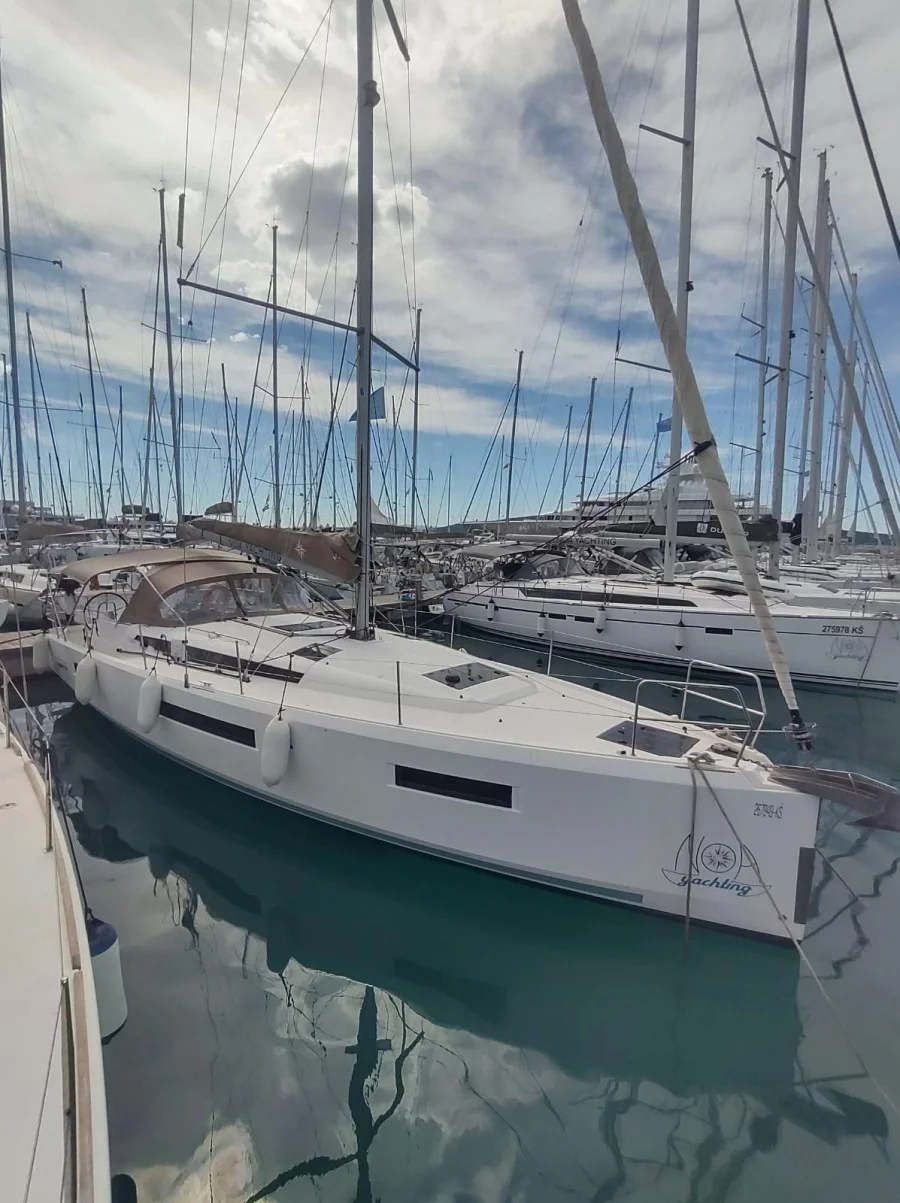 Sun Odyssey 440 (Habibi)  - 2