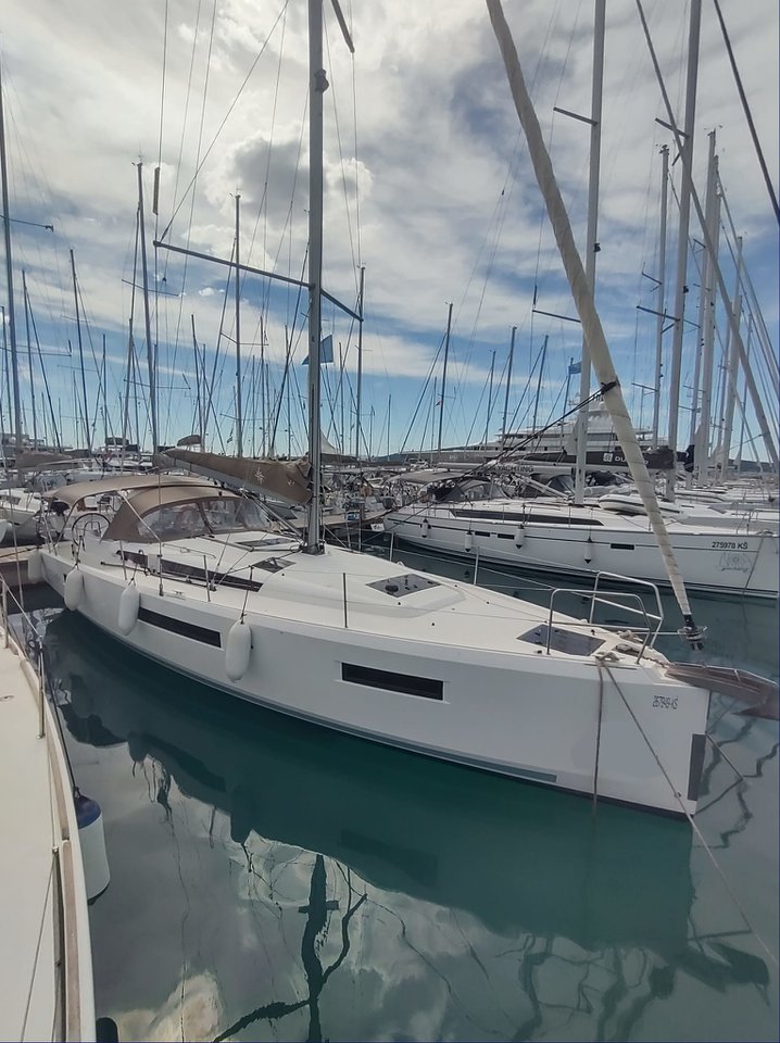 Photo #11 - Sun Odyssey 440 (Habibi) en Tribunj - 42049