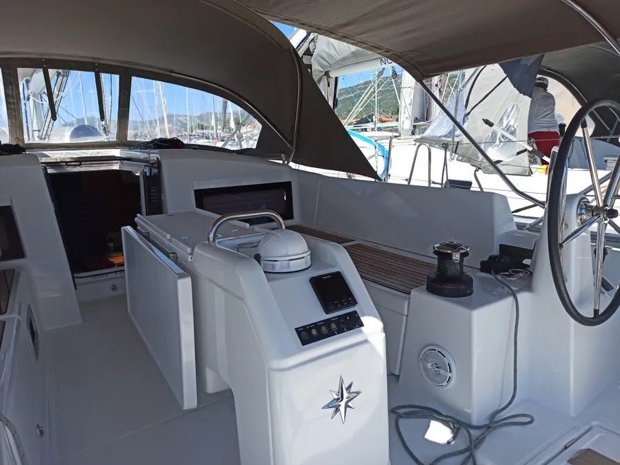 Photo #14 - Sun Odyssey 440 (Habibi) en Tribunj - 42049