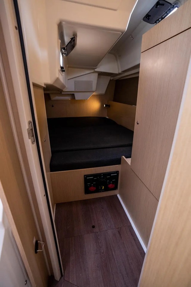 Photo #10 - Oceanis 35.1 (Malilu) in Toulon - 42052