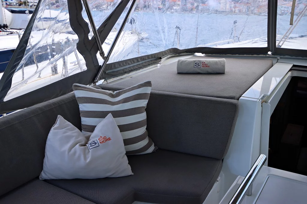 Oceanis 46.1 (Liberty)  - 9