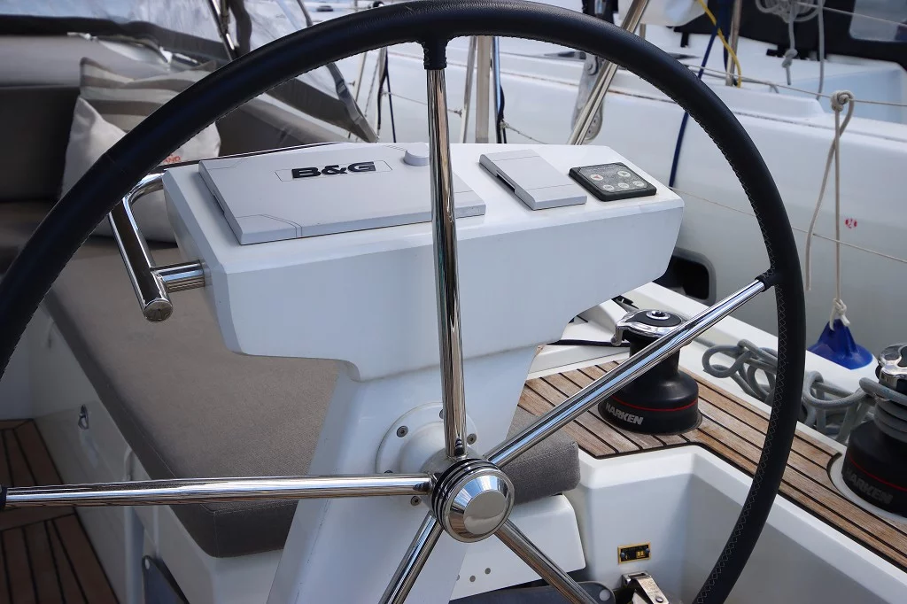 Oceanis 46.1 (Liberty)  - 10