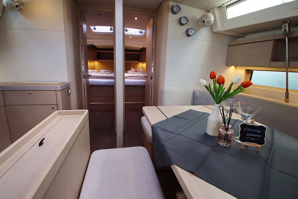 Oceanis 46.1 (Liberty)  - 29