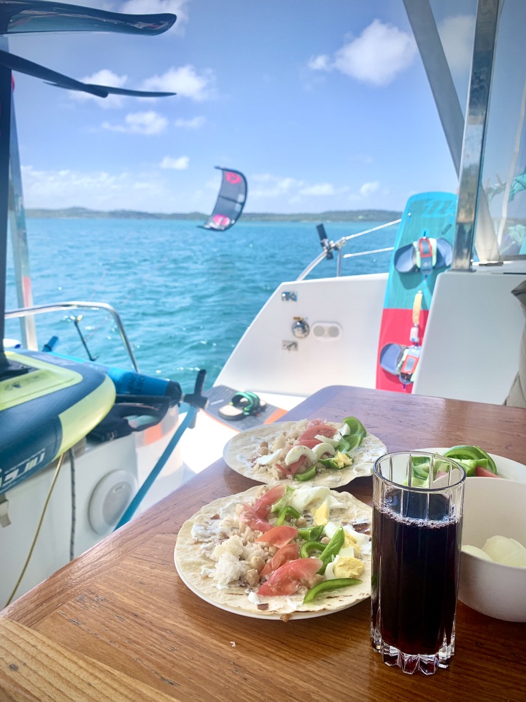 Photo #2 - Fountaine Pajot Lucia 40 - 4 cab. (Aqua Panda) in Jolly Harbour - 42077
