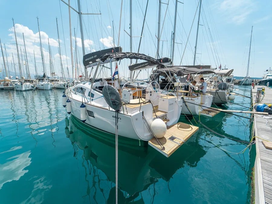 Photo #9 - Elan Impression 45.1 - 3 cab. (Soleos) en Sibenik - 42081