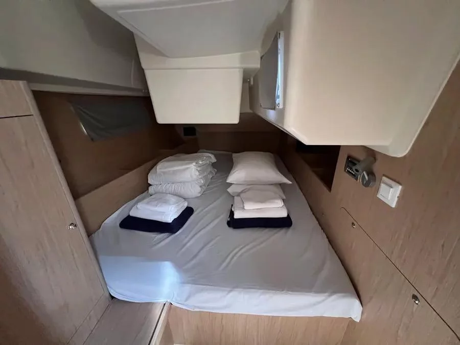 Oceanis 41.1 (Amandine III)  - 5