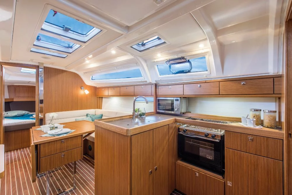 Bavaria Cruiser 37 - 3 cab. (Primum)  - 10