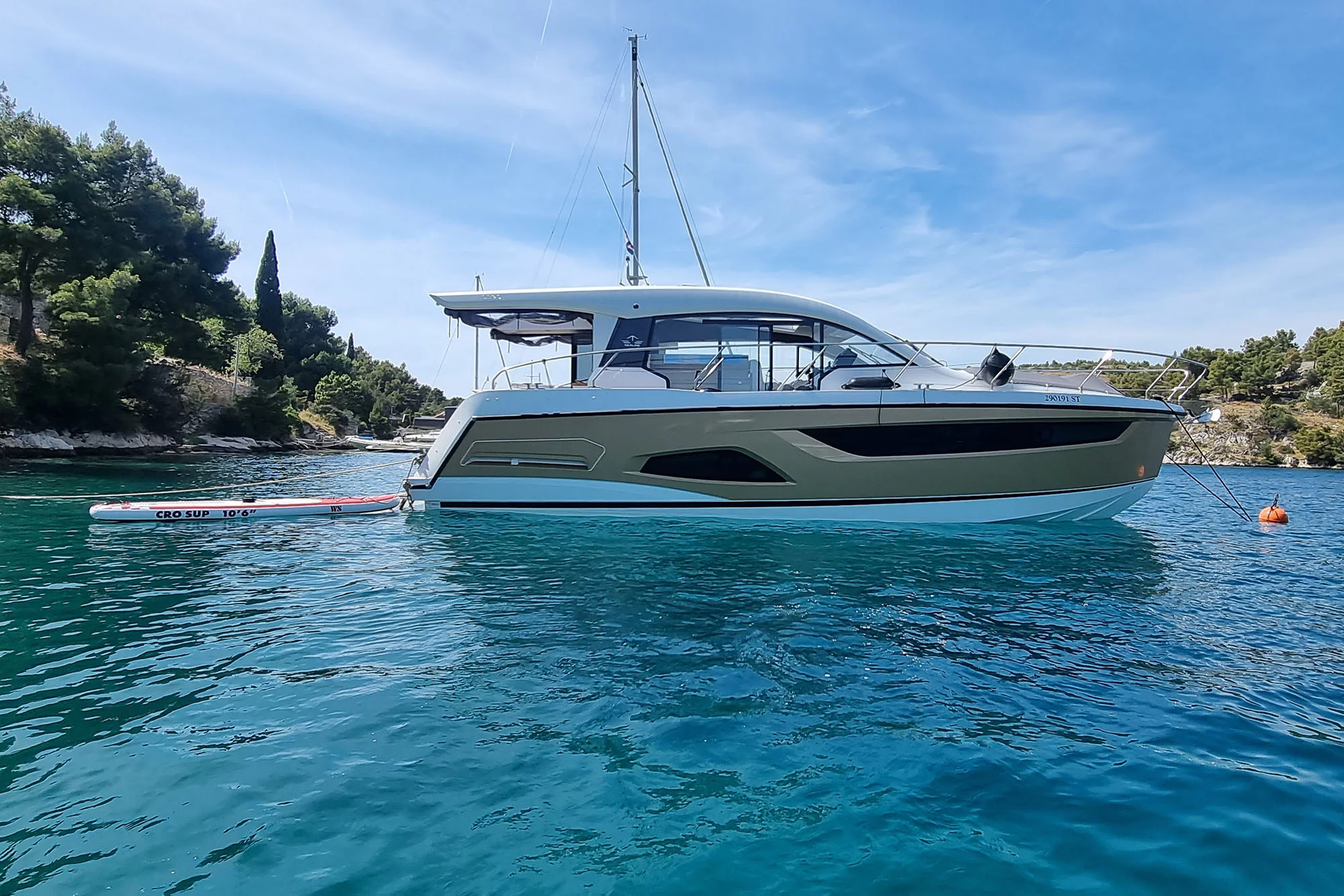 Sealine C390 (Tireless)  - 2