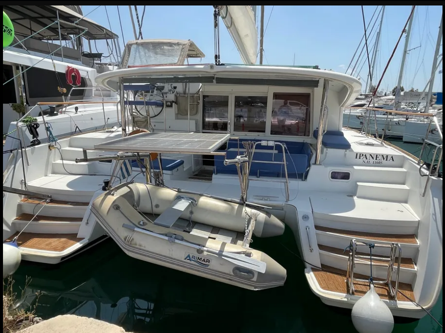 Photo #5 - Lagoon 400 S2 - 4 + 2 cab. (Ipanema) in Athens - 42101