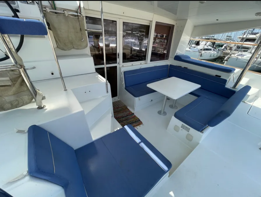Photo #6 - Lagoon 400 S2 - 4 + 2 cab. (Ipanema) in Athens - 42101