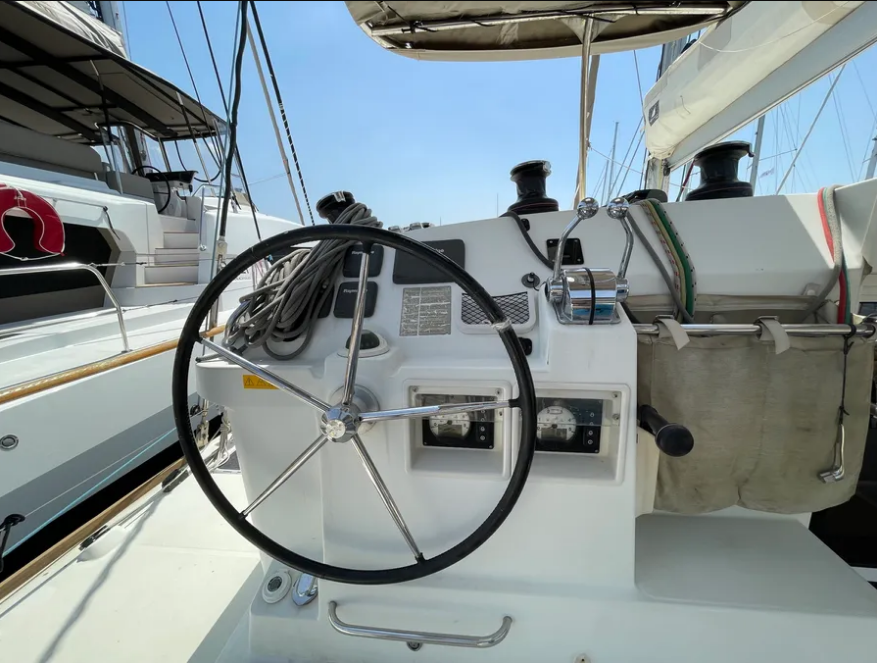Photo #23 - Lagoon 400 S2 - 4 + 2 cab. (Ipanema) in Athens - 42101