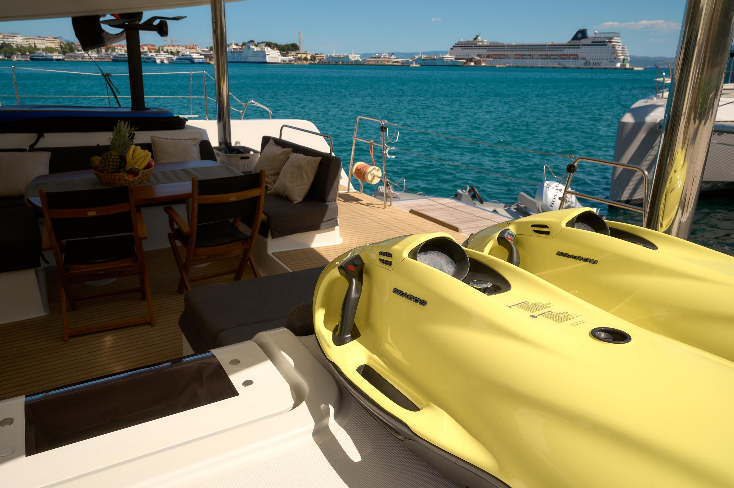 Photo #3 - Lagoon 52 F - 6 + 2 cab. (Akana) in Trogir - 42103