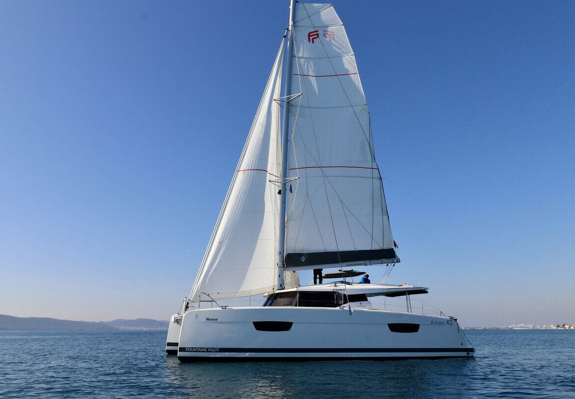 Photo #1 - Fountaine Pajot Astrea 42 - 4 + 2 cab. (Mouse) in rogoznica - 42111