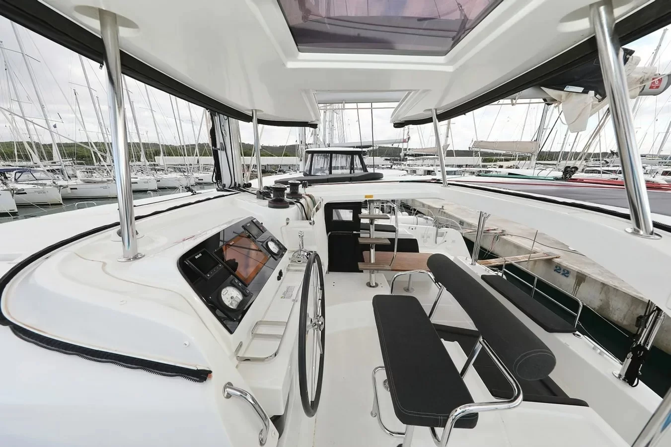 Lagoon 42 - 4 + 2 cab. (Lila)  - 5